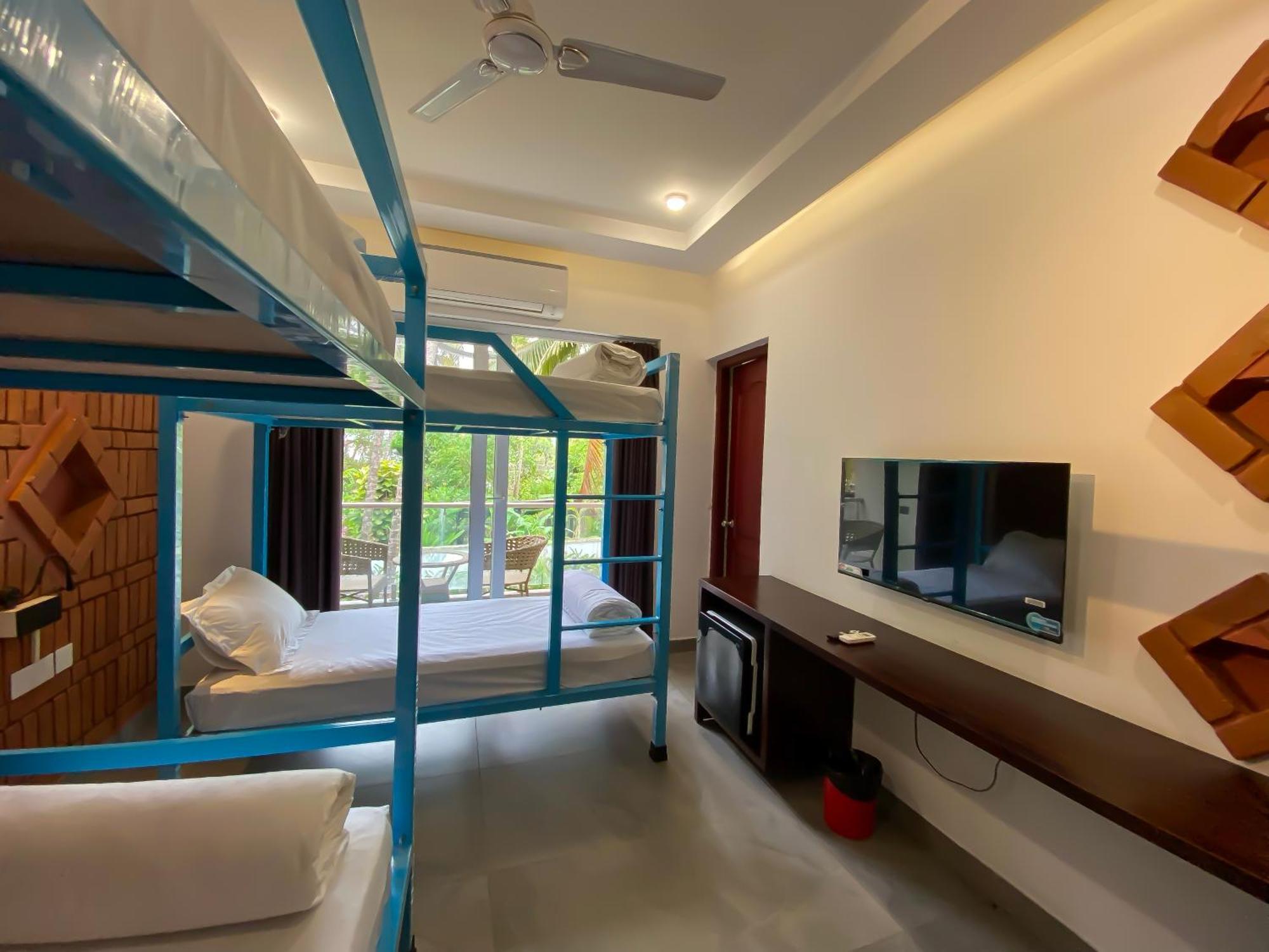 Downtown Hostels - Anjuna Exterior photo